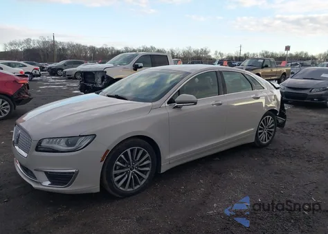 2019 Lincoln Mkz Standard z USA, uszkodzony, nr VIN 3LN6L5A90KR618154